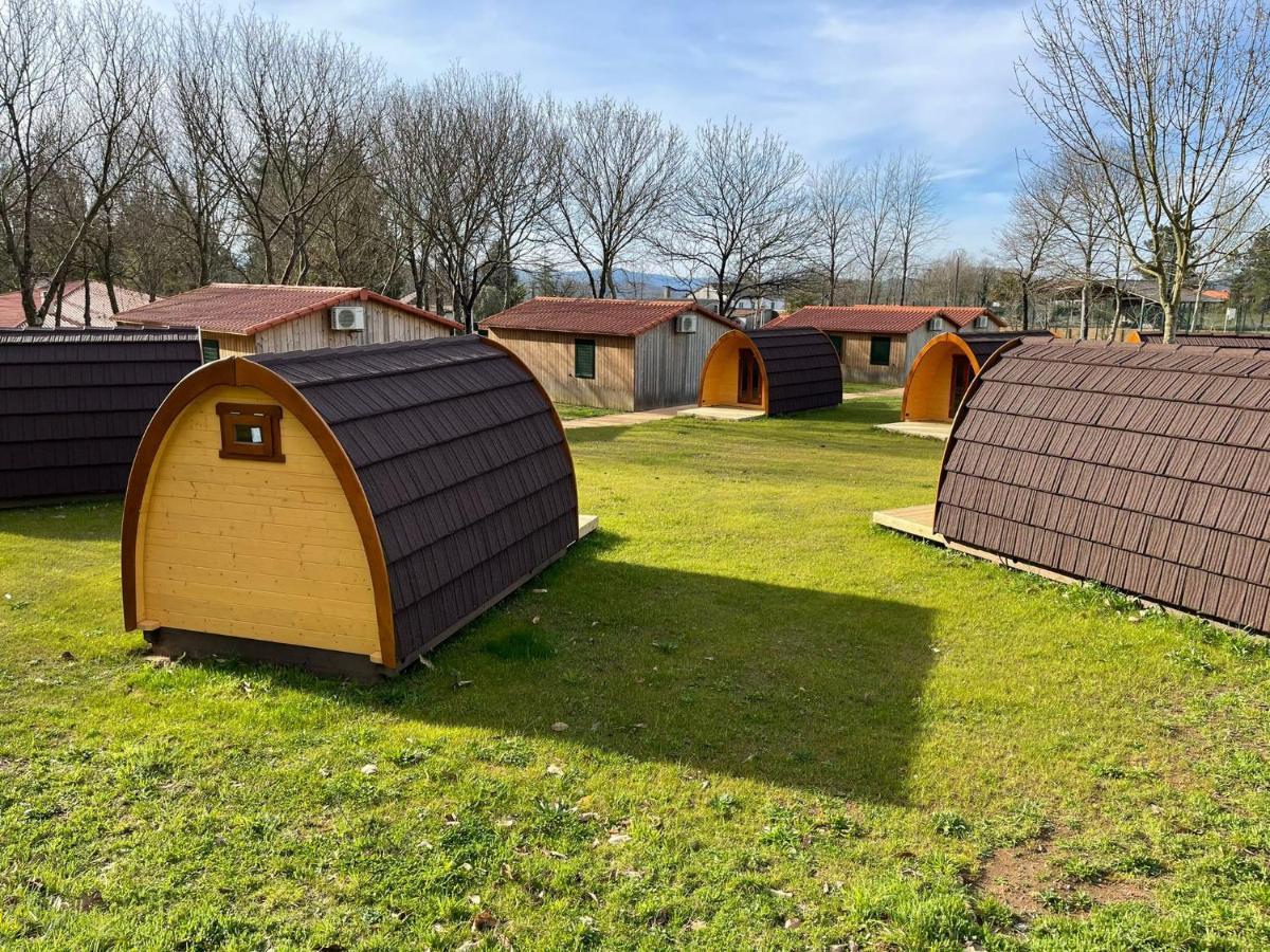 מלון Arzúa Teiraboa Base Camp מראה חיצוני תמונה