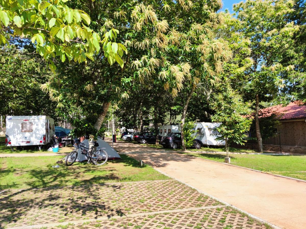 מלון Arzúa Teiraboa Base Camp מראה חיצוני תמונה