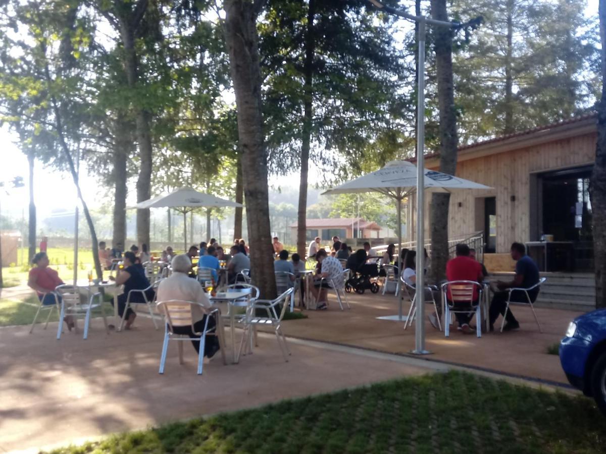 מלון Arzúa Teiraboa Base Camp מראה חיצוני תמונה